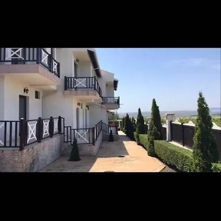 Ваканционна къща Gochevi Слънчев бряг